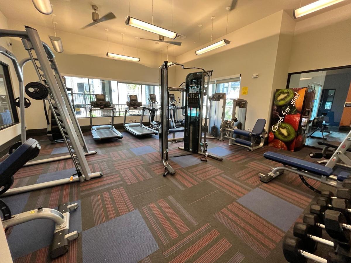 Comfy Abode Near Bush Airport Appartement Houston Buitenkant foto